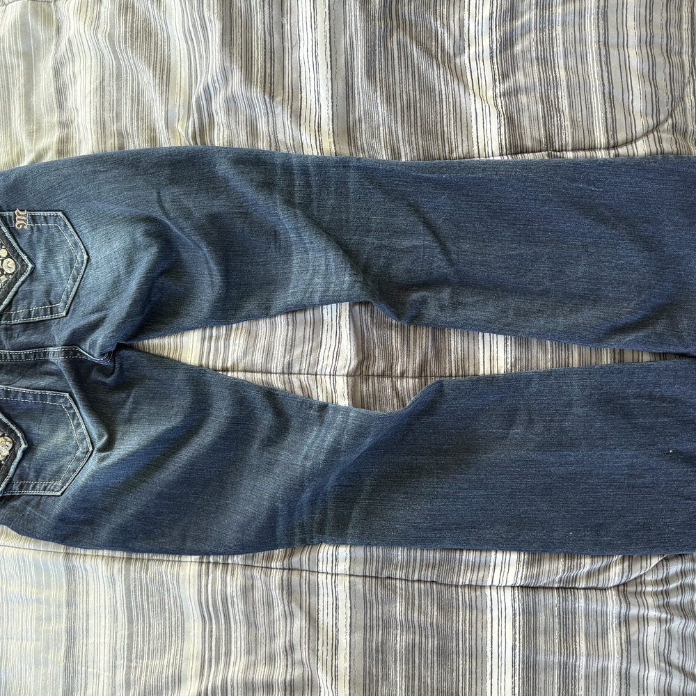 Women’s Boot Cut Jeans in Dark Blue